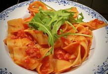 Pasta alla salsiccia